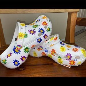 Crocs Classic Platform Flower Print Clogs